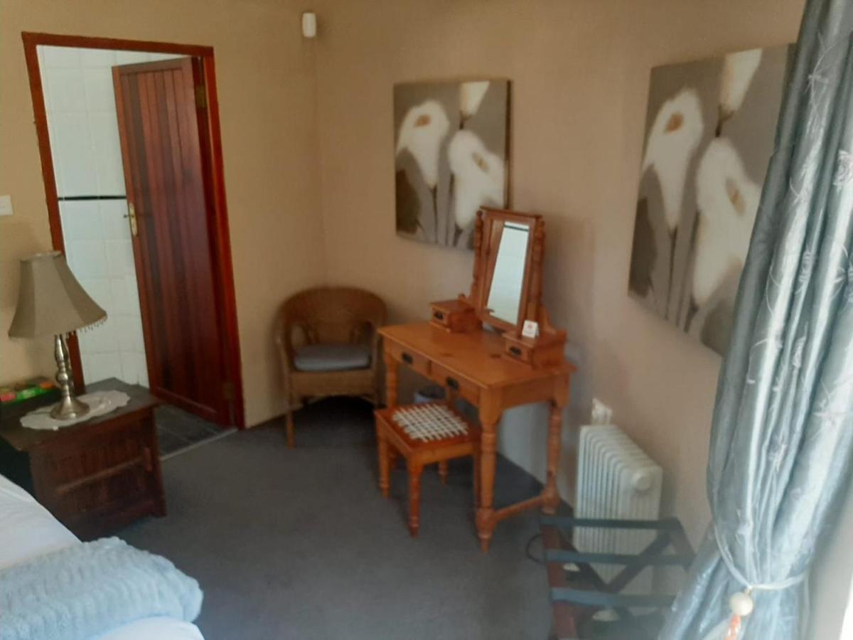 Little Milton, 10 Patrick Guildbridge Road Off The R103 Rosetta Nottingham Road Exterior foto